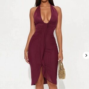 Elegant Burgundy Midi Dress